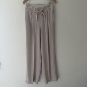 Vince Wide Leg Pants Crepe Taupe High Waist Pull On Size Medium Quiet Luxury
